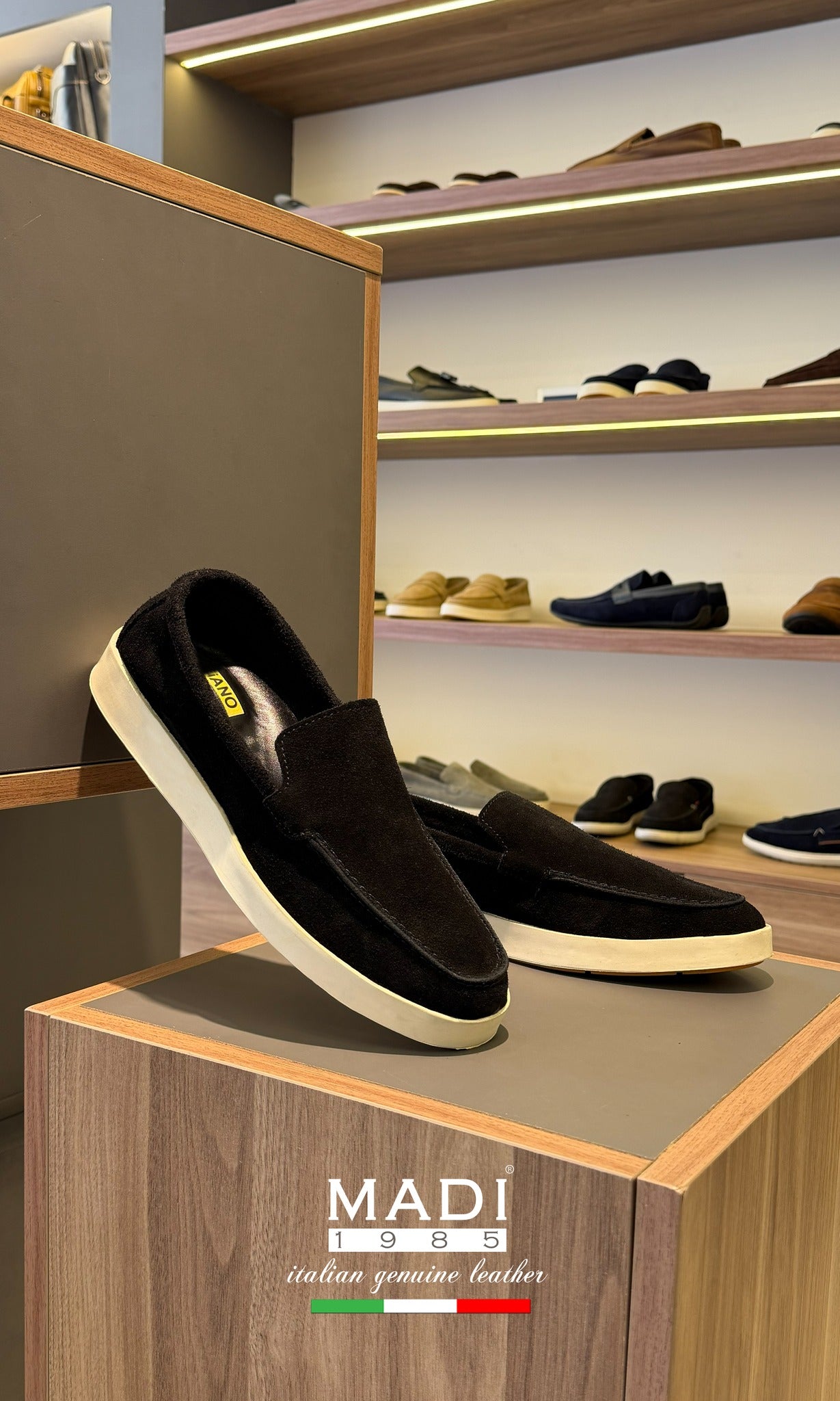 Italiano 6626 Black