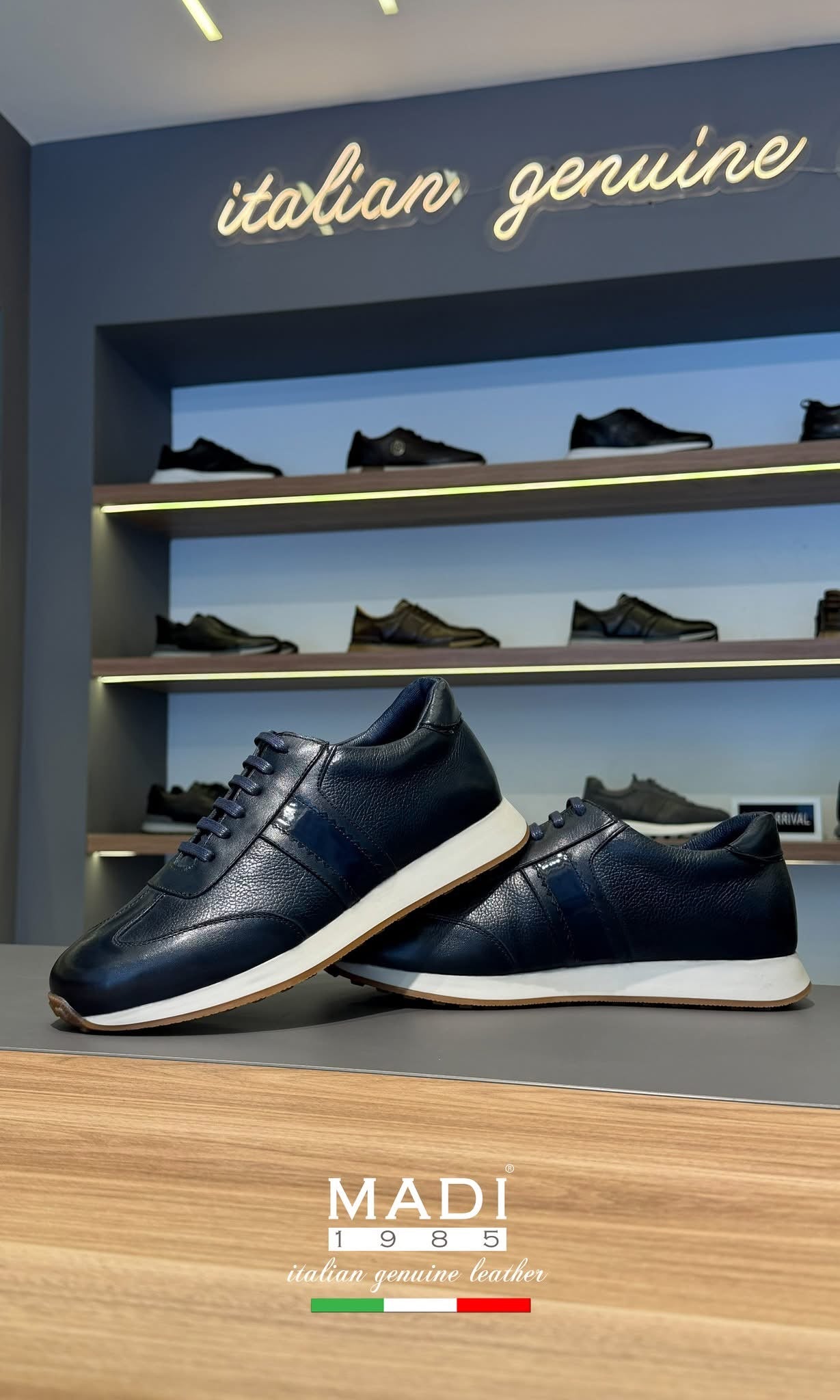 Italiano 324 Navy