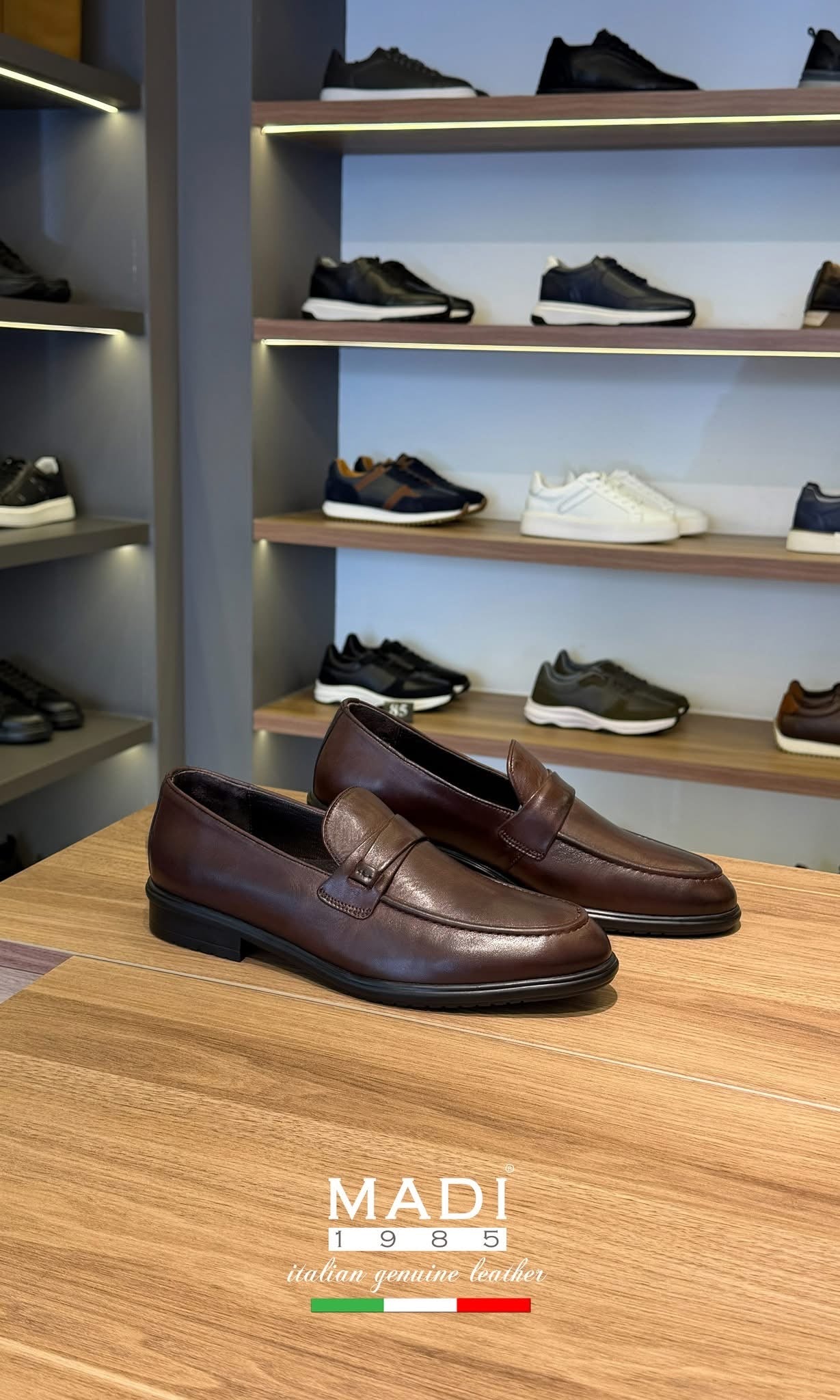 Italiano 195 Brown