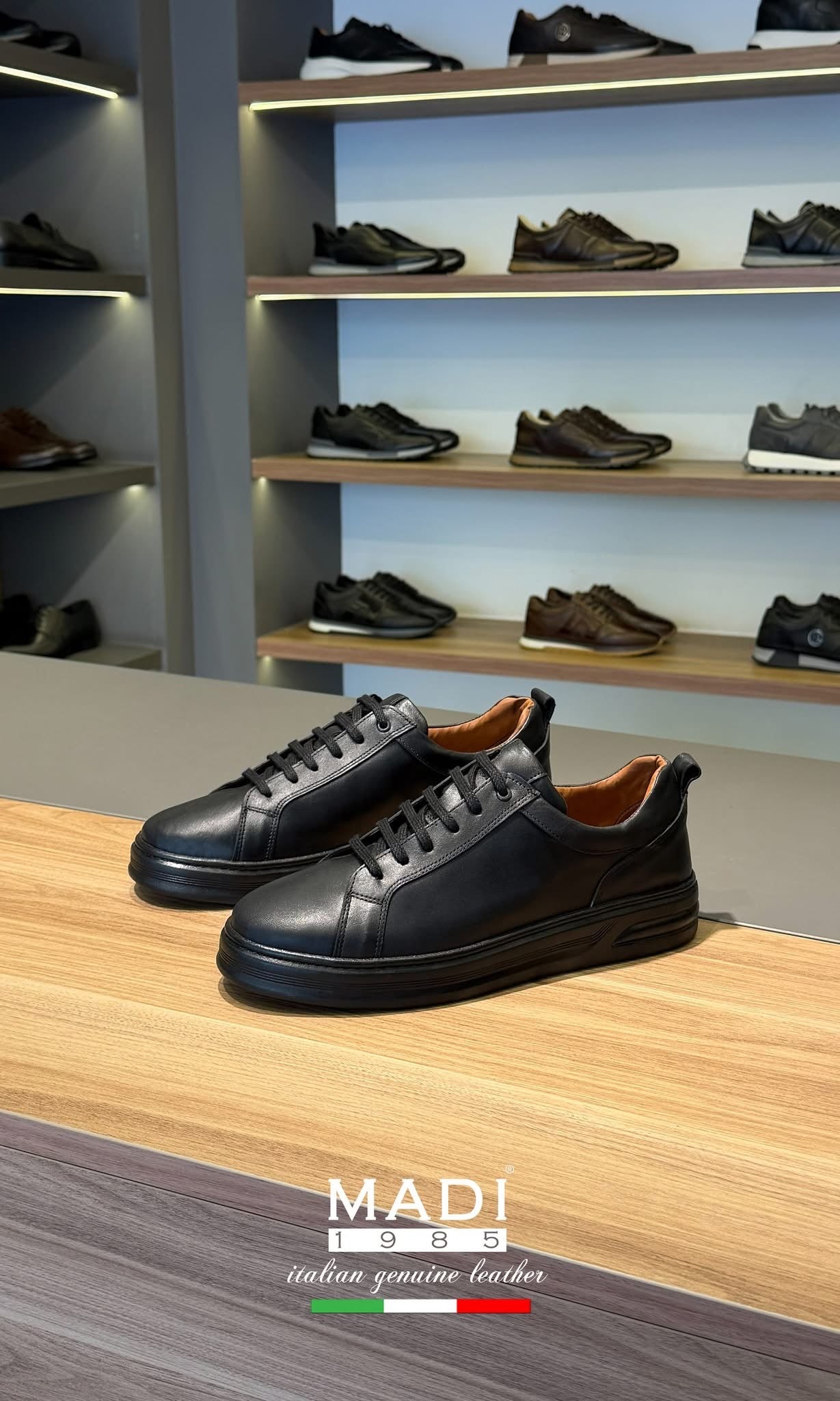 Slope 496003M Black