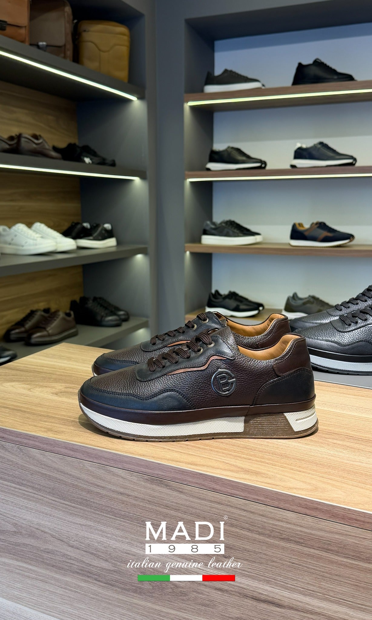 Slope 9361001 Brown