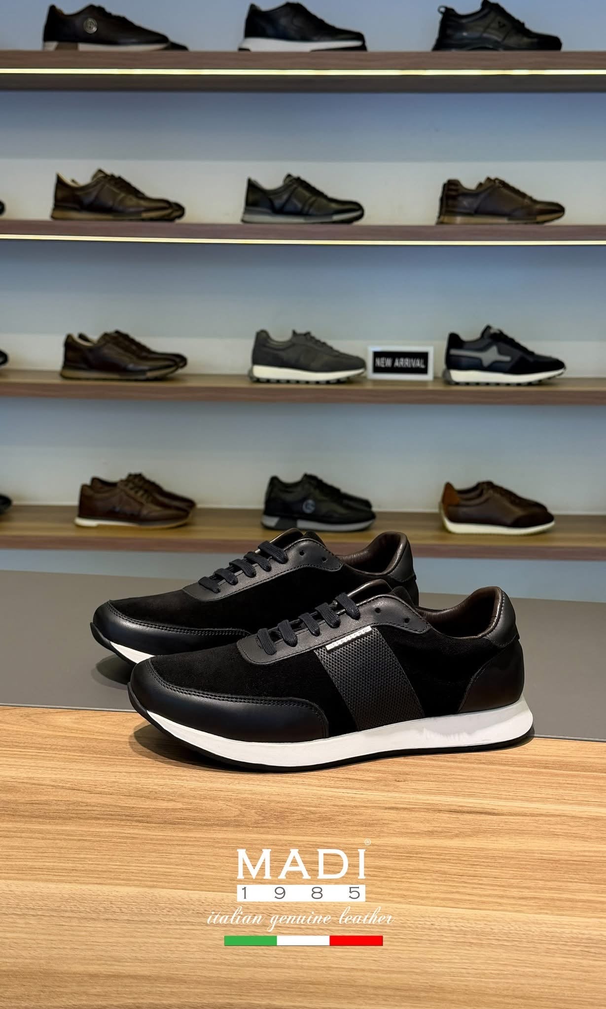 Italiano 6118 Black