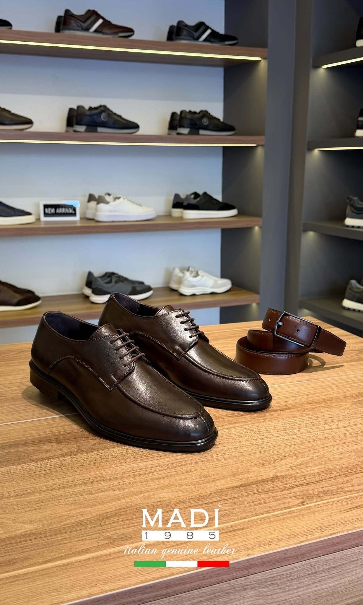 Italiano 192 Brown